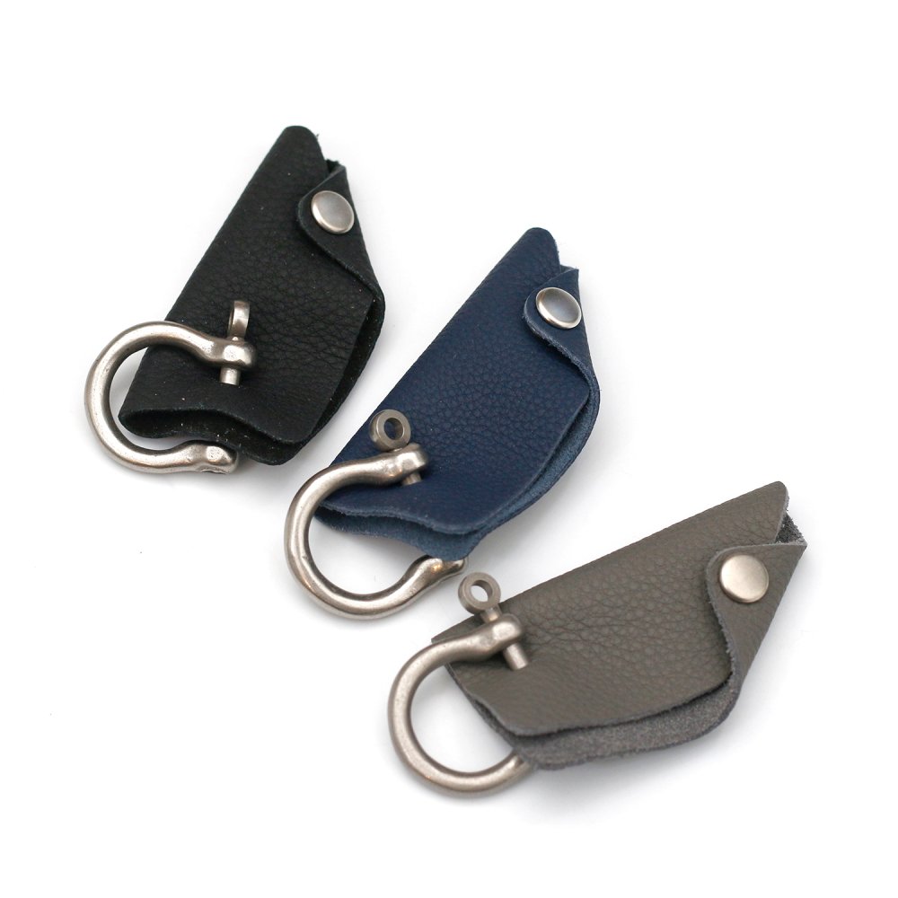 <img class='new_mark_img1' src='https://img.shop-pro.jp/img/new/icons8.gif' style='border:none;display:inline;margin:0px;padding:0px;width:auto;' />ERA.  / BUBBLE CARF SHACKLE KEY COVER